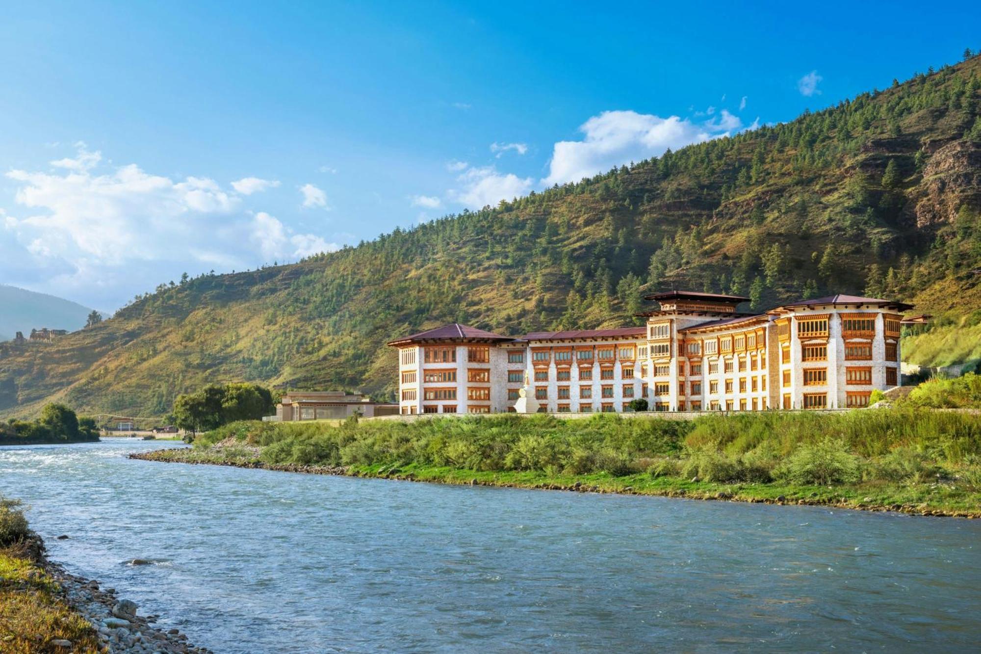 Le Meridien Paro Riverfront Exterior photo
