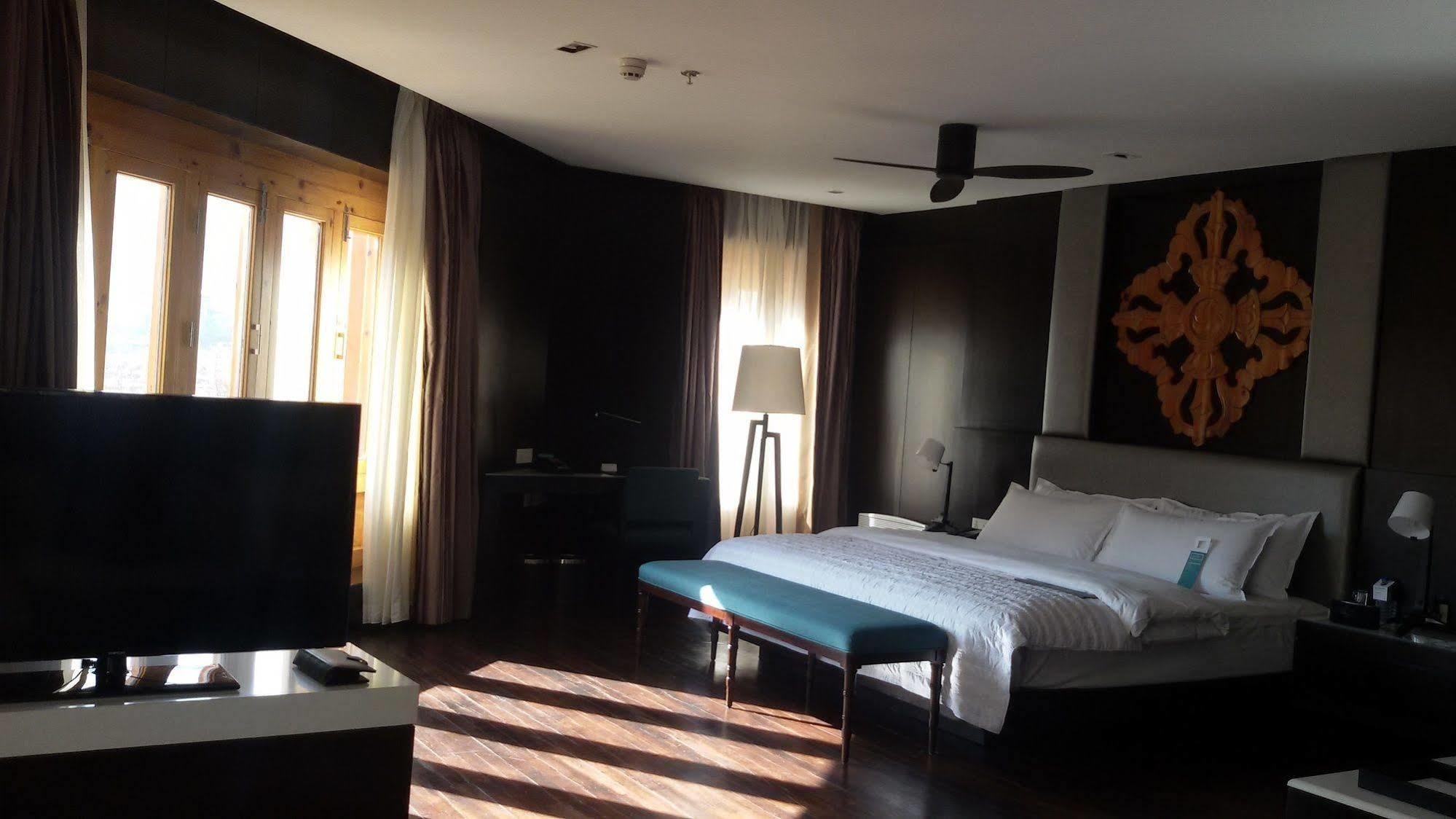 Le Meridien Paro Riverfront Exterior photo